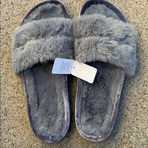 PINK Victoria's Secret Shoes - Vs pink fuzzy slides size M